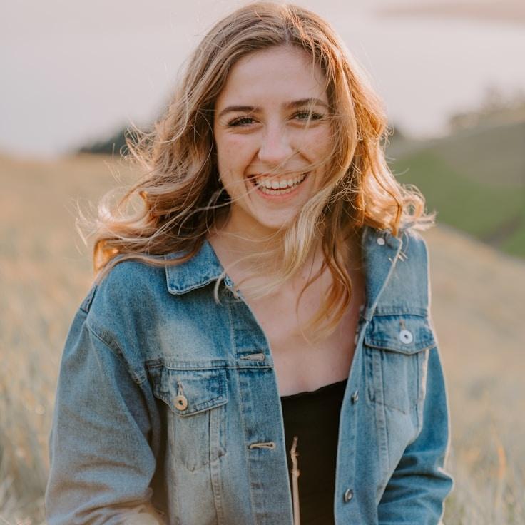 Portrait of Leena Shah meditation instructor